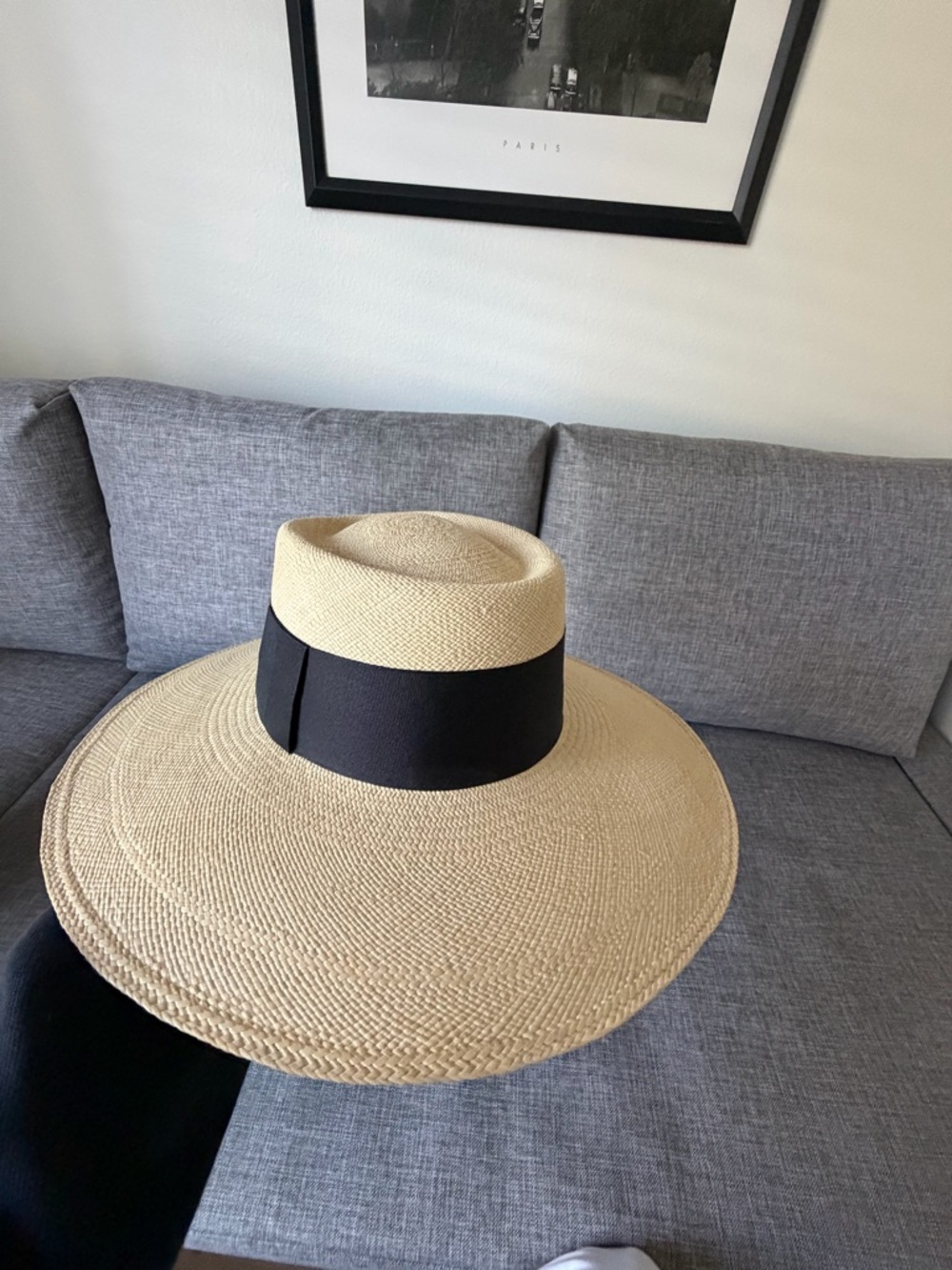 Women’s Wide-Brim Straw Sun Hat with Black Band - Picture 3 of 7